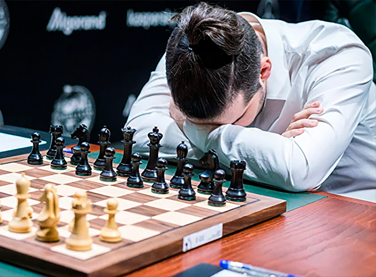 Мир может обрести самого молодого чемпиона мира по шахматам. Может, это подвигнет Карлсена отказаться от добровольного отречения?