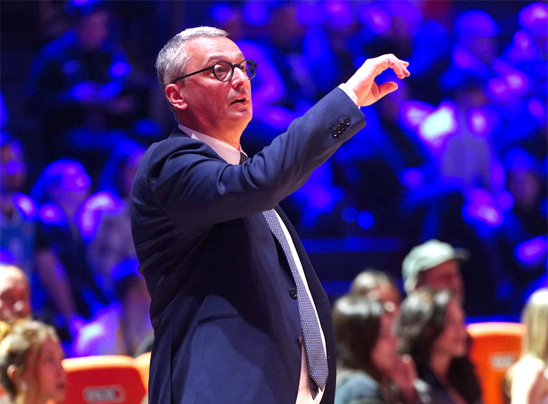 «Зенит» проиграл в Санкт-Петербурге третий матч подряд! Концовка субботнего матча походила на саботаж