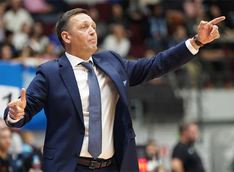 «Зенит» одержал победу в Екатеринбурге! И снова всё решил хладнокровный снайпер - во втором матче подряд питерцев выручил дальний бросок Трента Фрейзера