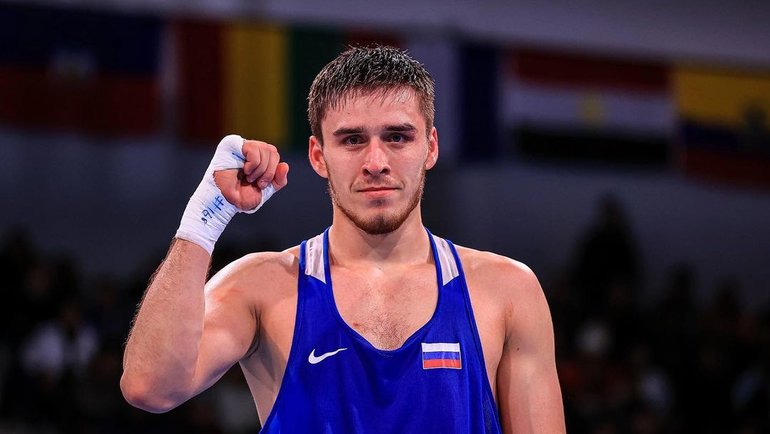 Золотые медали Бижамова и Атаева принесли России досрочную победу в командном зачете на ЧМ-2025 по боксу в Дубае