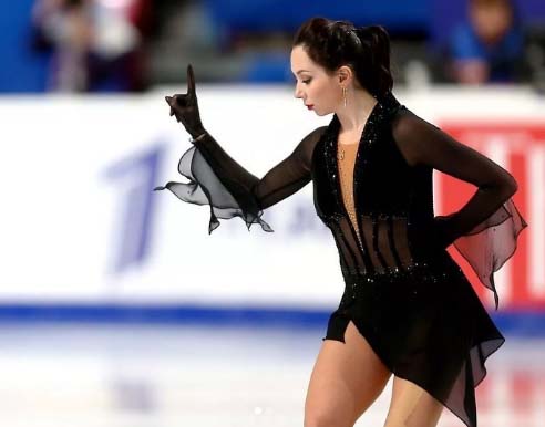 Елизавета Туктамышева снялась с чемпионата Санкт-Петербурга