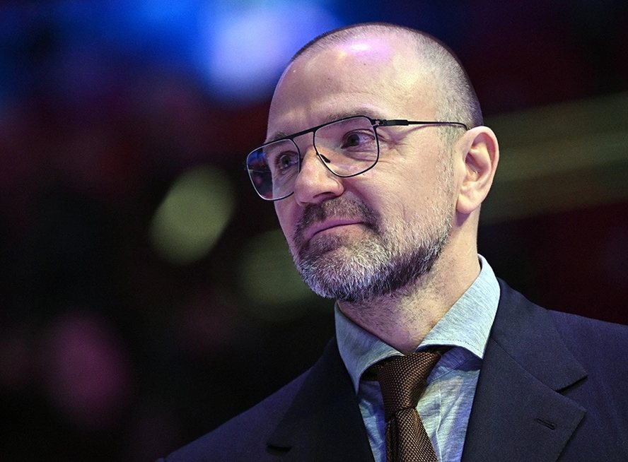 Не только Чаплин. Олимпийский чемпион, президент ФФККР Антон Сихарулидзе отметил 50-летие в своей альма-матер. Хронограф-2026