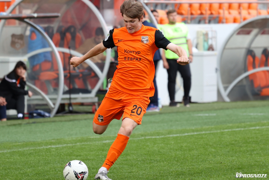 ЦСКА отдал огромные деньги за «будущего Ямаля», обойдя «Зенит» и «Спартак». Неужели он и вправду лучший форвард России?