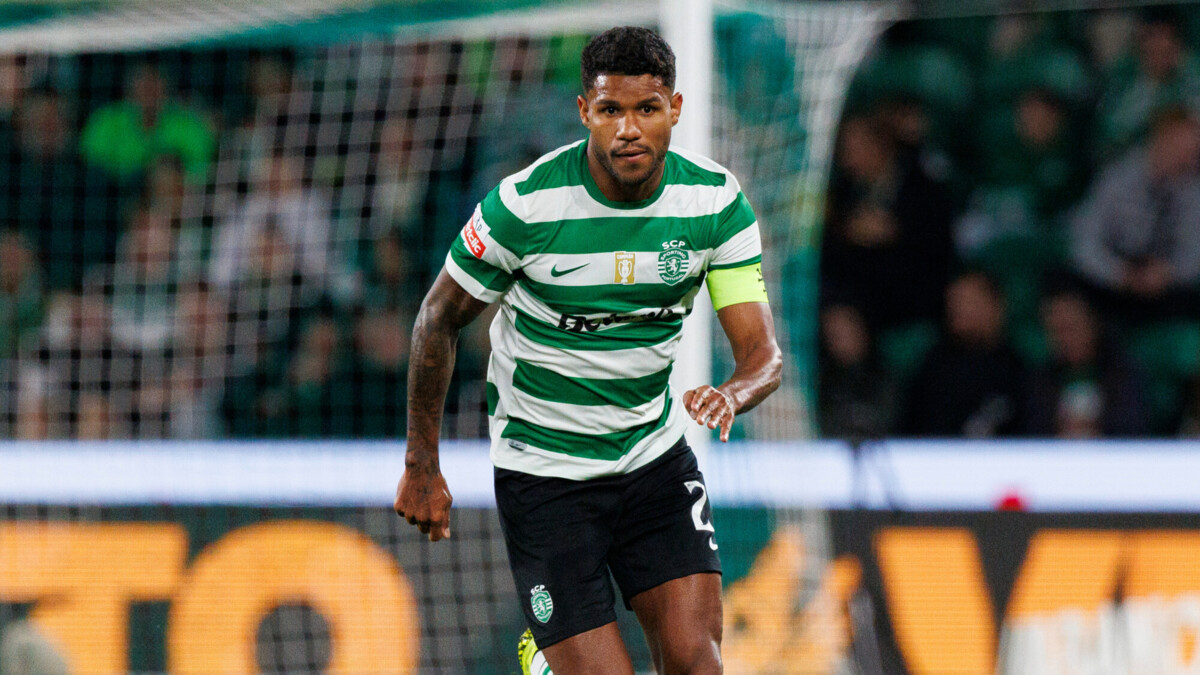 Рейс прибыл утренним рейсом. Перед матчем с «Зенитом» в Москву прилетел игрок «Спортинга» для подписания контракта с ЦСКА