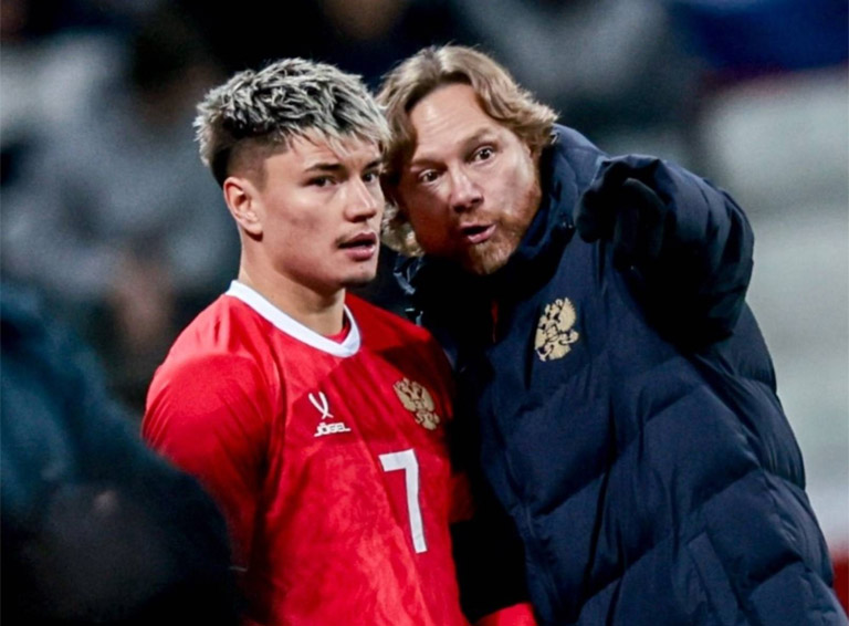 Андрей МОСТОВОЙ о шутках Карпина: Тут два варианта - это либо от большой любви, либо…