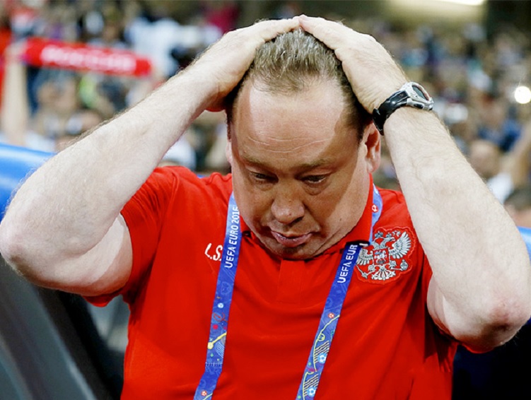 «Администратор отеля тыкал, как в дерьмо собаку» – Слуцкий о разгроме номера в отеле игроками сборной России после вылета с Евро-2016