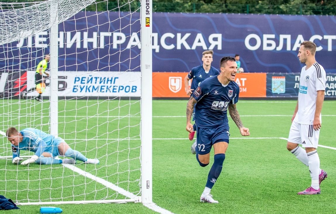 Тревожный финиш: в Грозном нужна только победа, иначе два клуба из Сибири могут вытеснить «Ленинградец» из группы «Золото»