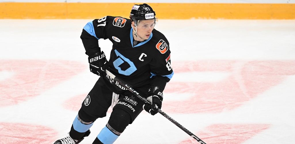 Первый в истории КХЛ - Вадим Шипачёв сделал 700-ю голевую передачу 