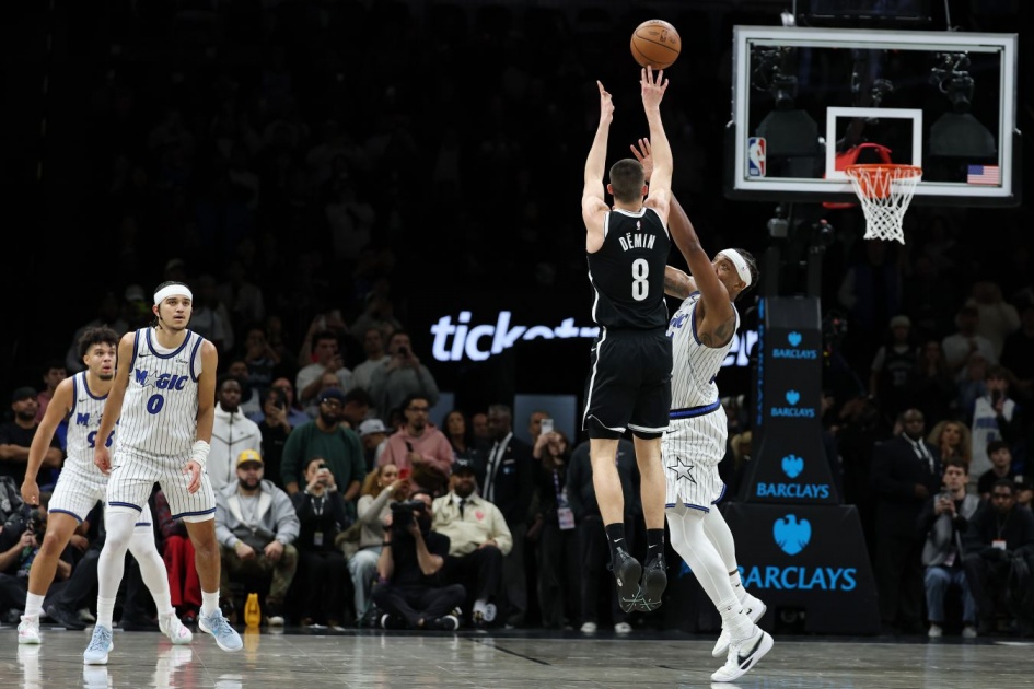 Егор Демин установил рекорд «Бруклина»