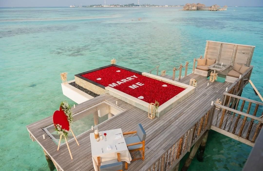 «Выходи за меня» - форвард «Спартака» сделал предложение девушке на Мальдивах 