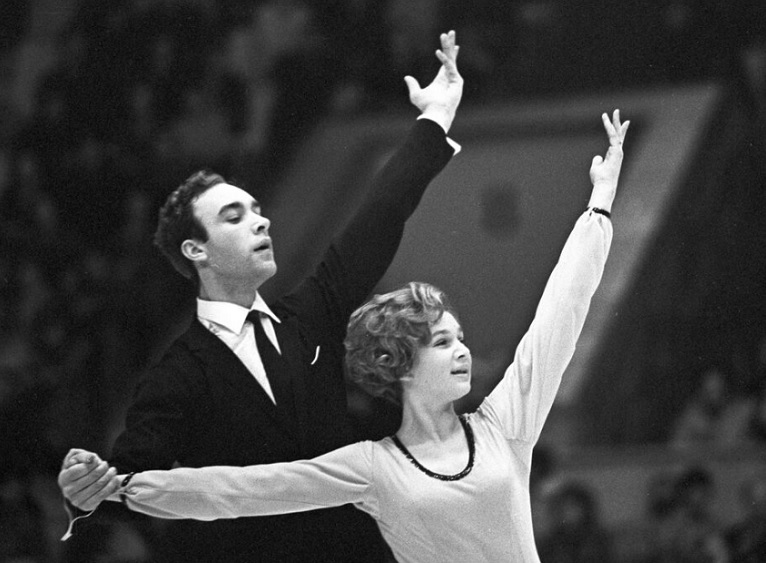 Фигурист из чемпионского двора. 80 лет со дня рождения партнеру легендарной Татьяны Тарасовой. ХРОНОГРАФ-2025