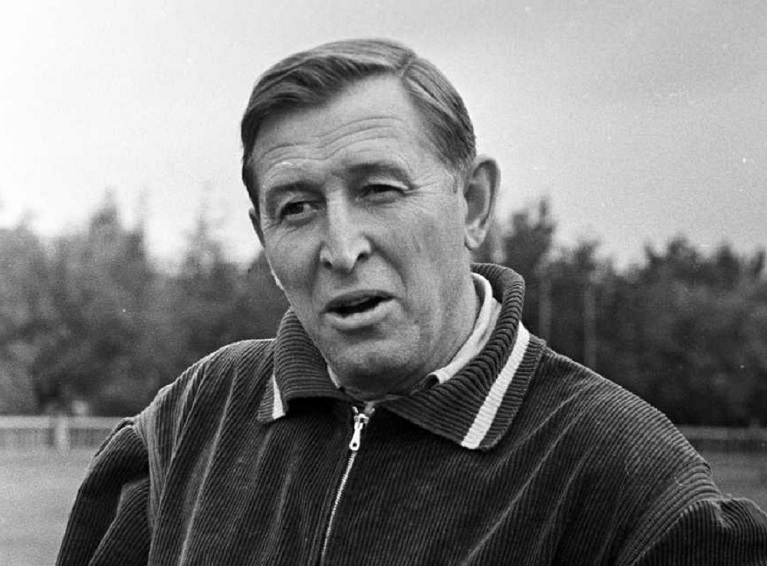 Триумфы и трагедия хитрого Михея. 115 лет со дня рождения легендарного спортсмена и тренера. Хронограф-2025