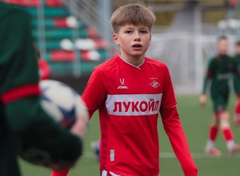 Сильная левая и хорошая техника - тренер «Спартака» об игровом сходстве Арсения Аршавина с отцом