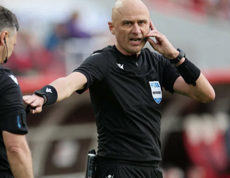 Футбольное преступление судей с отмененным пенальти и ошибочно засчитанный единственный гол - страсти после дерби не утихают. Титов и Газзаев