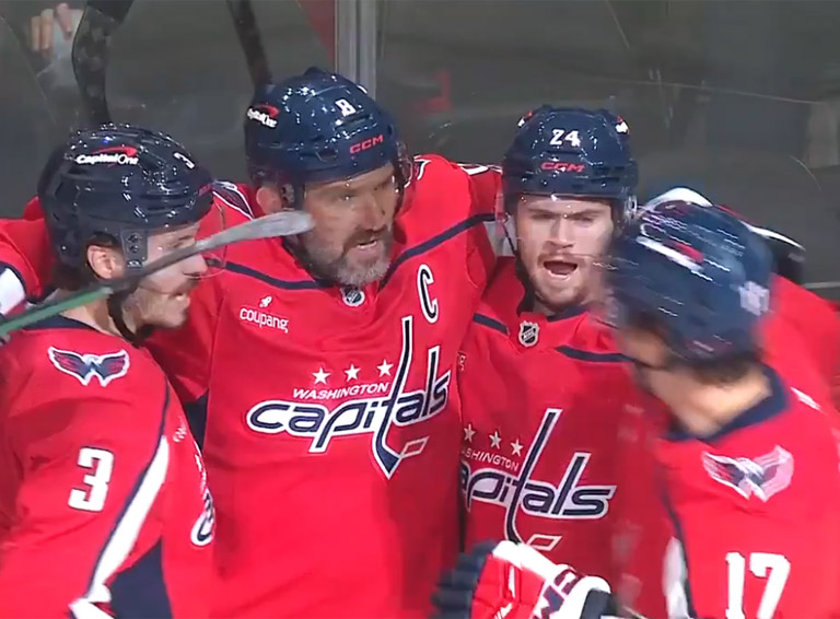 Овечкин снова отличился! Забросив 903-ю шайбу в регулярке