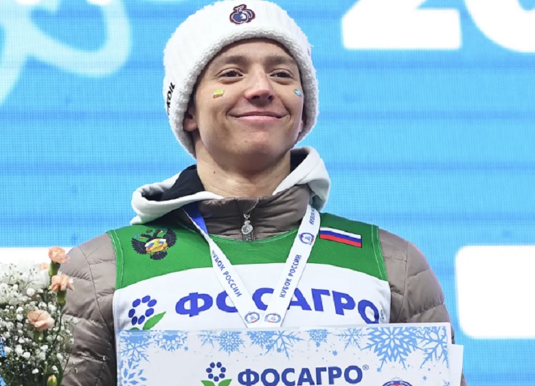 Коростелев завоевал квоты в трех гонках Олимпиады-2026. Мать лыжника, призер Игр и ЧМ: Савелий наберёт форму на быстрых зарубежных трассах