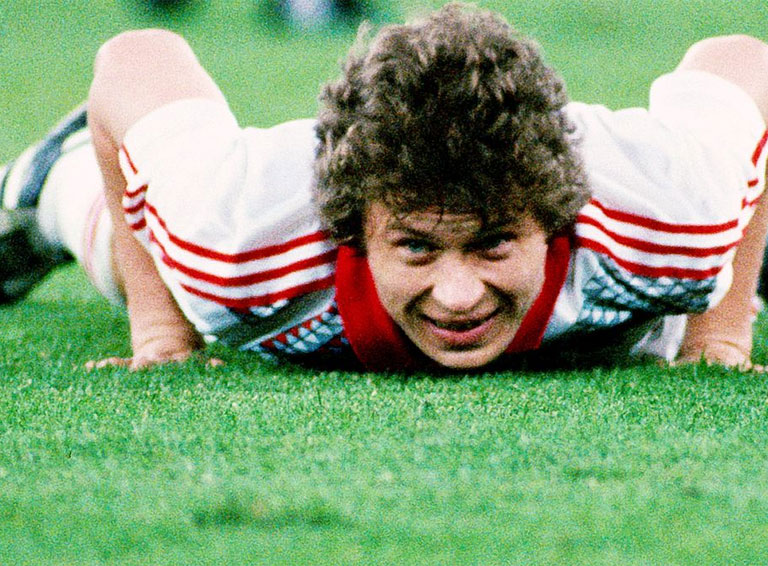 Сергей Веденеев: Морозов нам сказал, что Заварова взяли в сборную, когда он согласился пахать в обороне