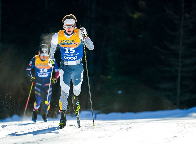 Россия поднимается в гору. Савелий Коростелев остановился в шаге от призовой тройки, Дарья Непряева - в шестерке сильнейших