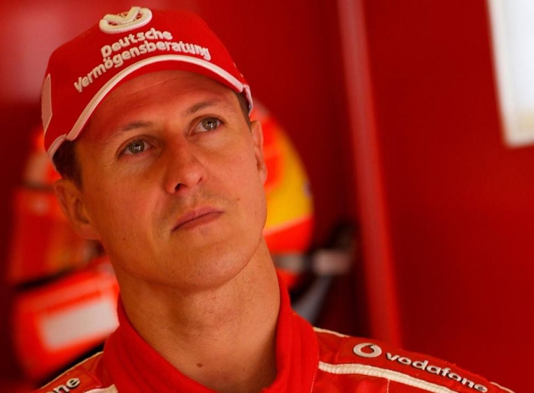 Шумахер выбрался из 12-летнего постельного режима и уже смотрит трансляции F1