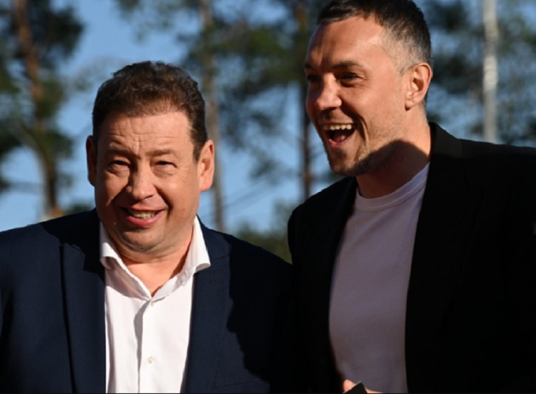 Деда понесло, полулысый бегемот три дня Хвичу видел и теперь всем рассказывает, что сделал из него игрока – Дзюба о Слуцком