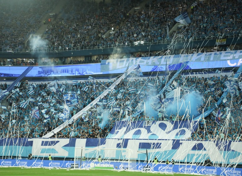 НАУМОВ: Сейчас на стадионах тишина, а она не радует. Fan ID подкосил, это ошибка - придёт время, и его уберут