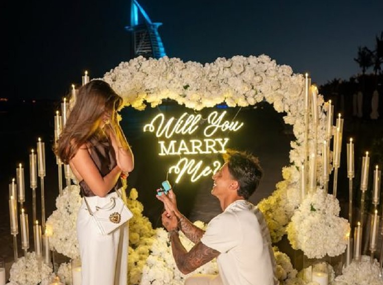 Мантуан женится. У наших футболистов это почти всегда означает игровой спад… А как у бразильцев?