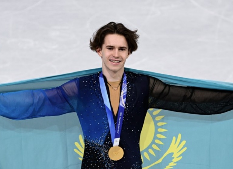 Минспорта Казахстана обнародовало, сколько потратило на Шайдорова. Олимпийский чемпион, продавший машину отца, чтобы тренироваться, уязвлён