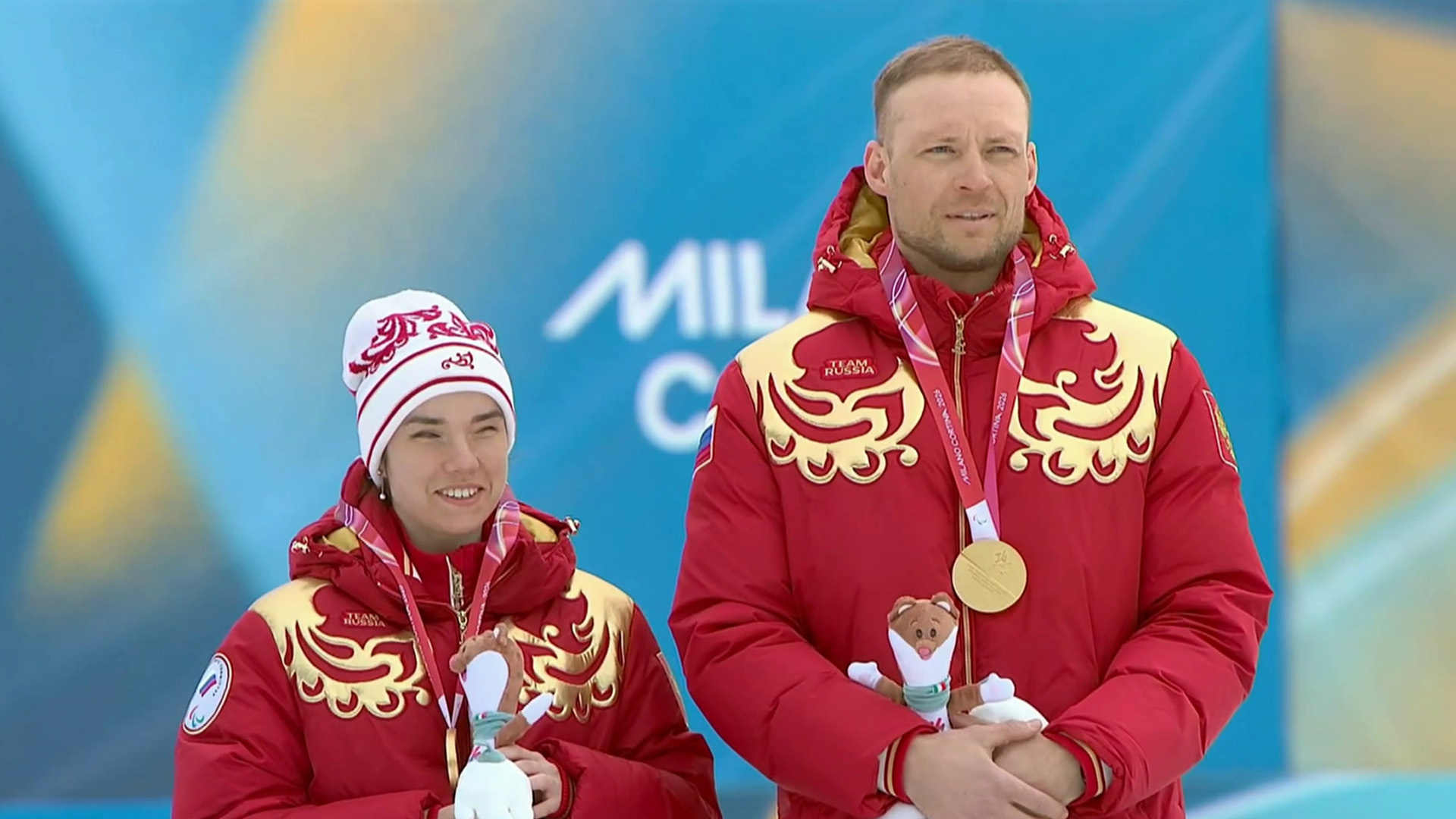 Есть еще два золота и первая двукратная чемпионка из России! Наша великолепная шестерка опережает в Милане 51 страну в медальном зачете!