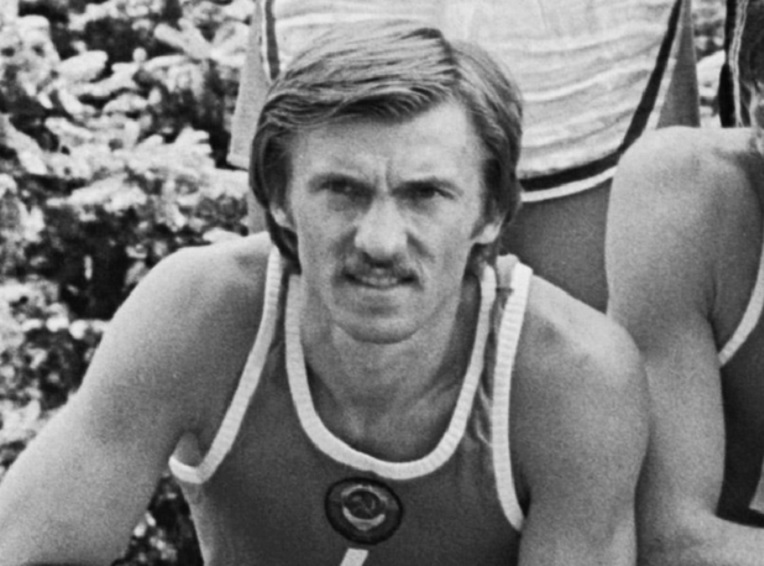 ДВИЖЕНИЕ ВНИЗ. Поклонники баскетбола до сих пор с грустью вспоминают звезду кондрашинского «Спартака». Хронограф-2026