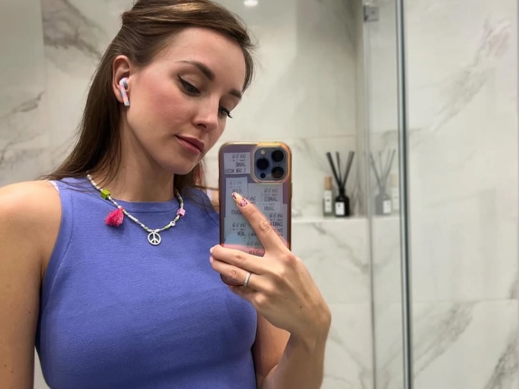 Знакомьтесь: кинопродюсер Евгения – супруга русского бомбардира Александра Кержакова