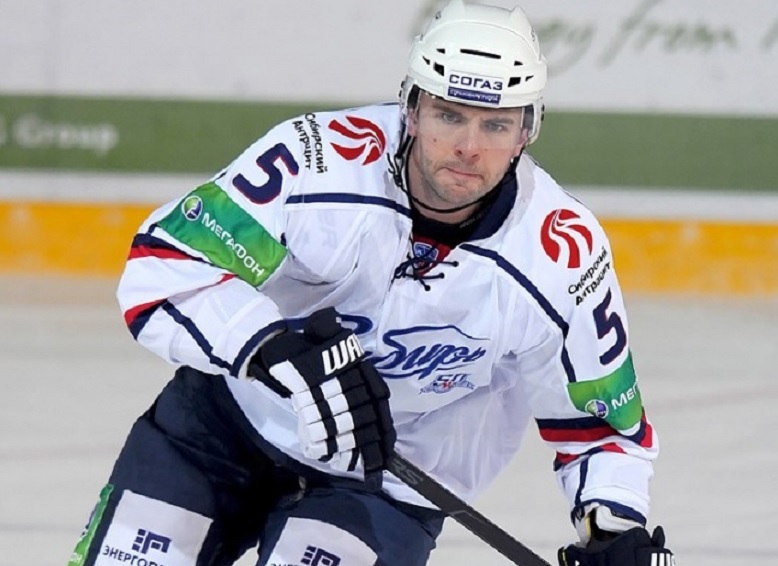 Кирилл Сафронов: . СКА надо разобраться, почему так часто менялись вратари и дать оценку летним трансферам