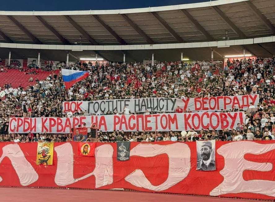 «В то время как вы принимаете нациста в Белграде, сербы истекают кровью в распятом Косово» - фанаты «Црвены Звезды» устроили огненный прием Зеленскому