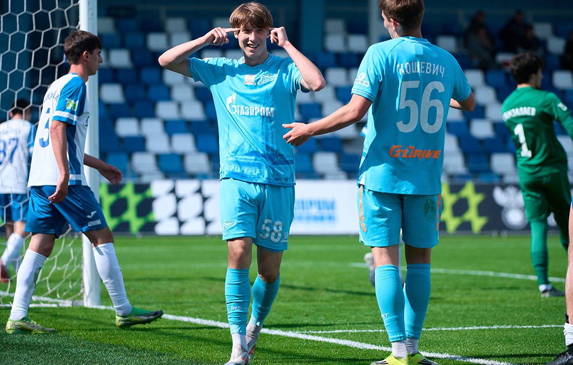 Уже на 7-й минуте «Зенит» повёл со счётом 2:0 - разгром в Санкт-Петербурге