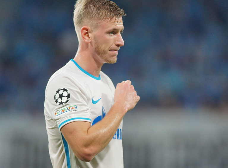 Дмитрий ЧИСТЯКОВ: Неприятно, конечно, что гол отменили, но я свой еще забью. Нас немного подкосил первый матч - Спорт уик-энд | Спорт уик-энд