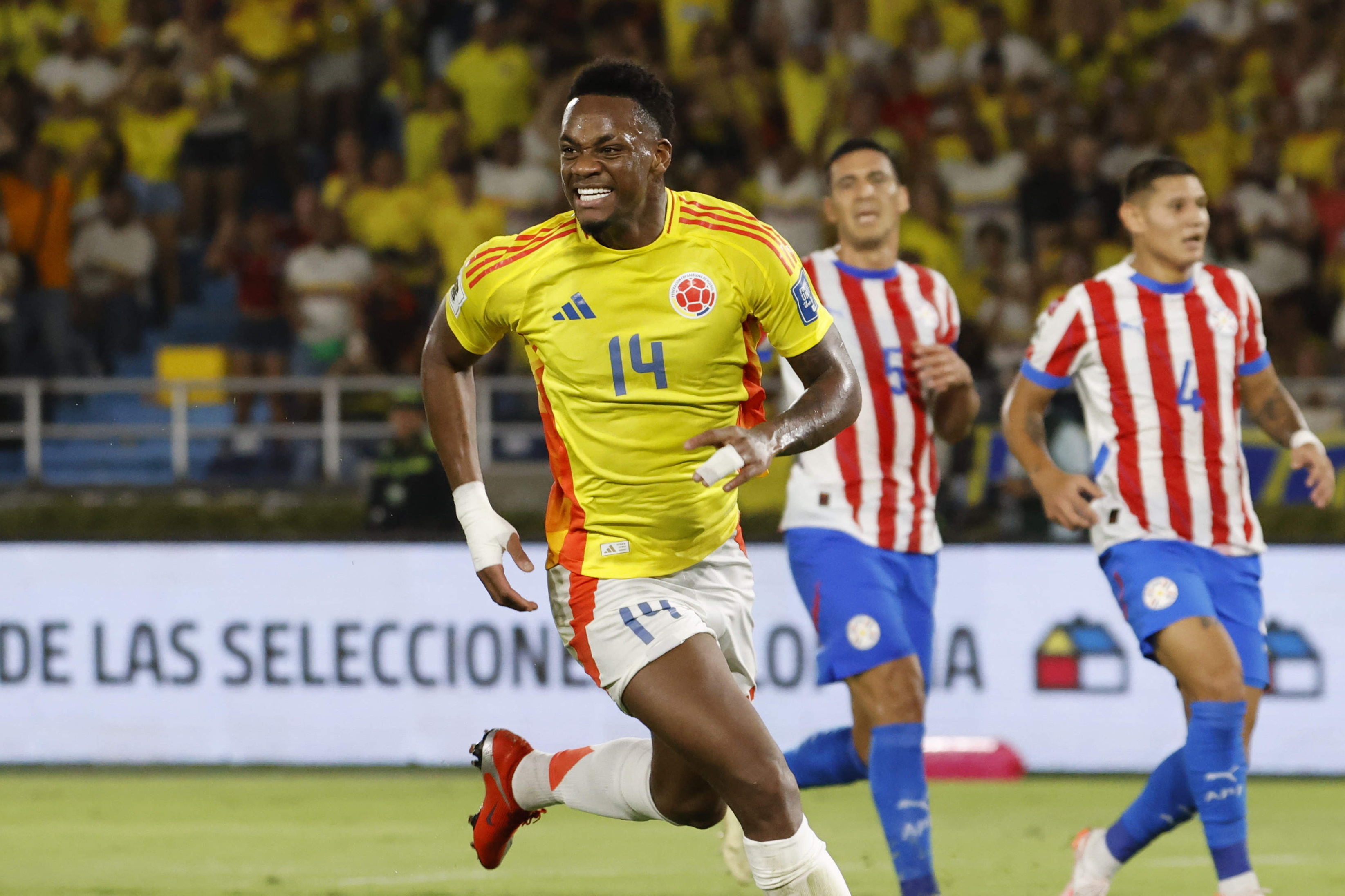 Под началом Моуринью, с благословением Тедеско. Нападающий Джон Дуран официально стал игроком «Зенита»