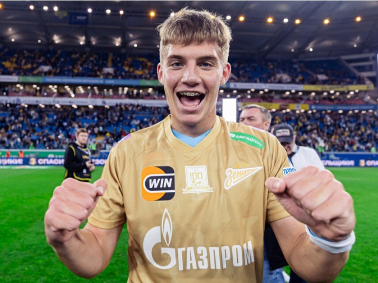 Денис Кондаков впервые похвалил сына: И для Курска это чемпионство «Зенита» очень знаменательное событие