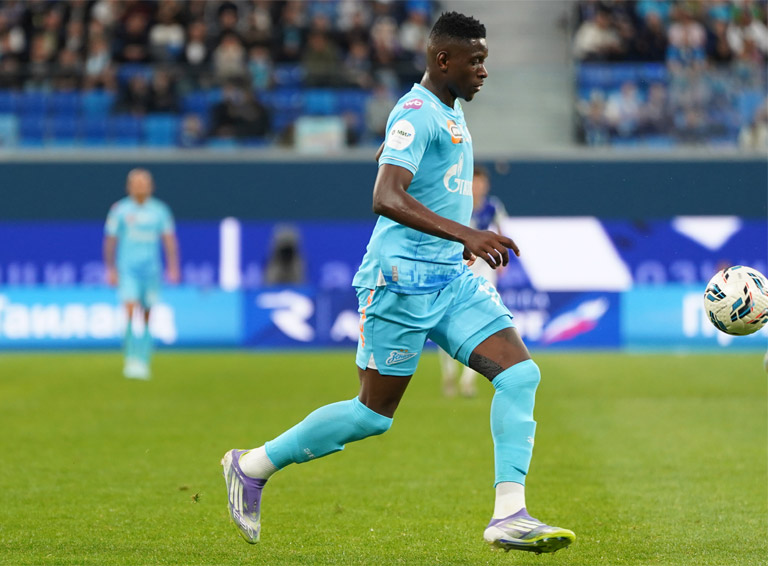 «Соперники, действительно, изучили мою манеру игру. Поэтому задача – найти другие способы, как обыгрывать оппонентов», - Луис Энрике о Жерсоне, Питере и бане