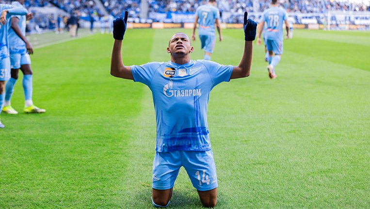 Джон Джон трогательно рассказал, кому посвятил свой дебютный гол за «Зенит»