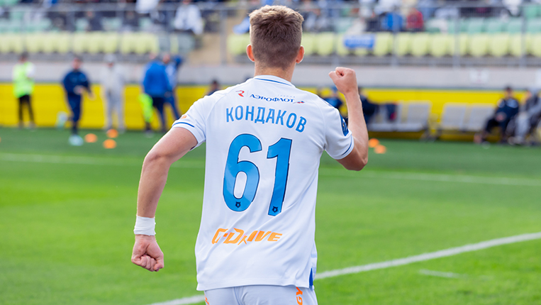 Семак пошел на отчаянный шаг, заменив Вендела, Луиса Энрике и Джона, а затем и Глушенкова. И угадал. Мнение Сергея Веденеева