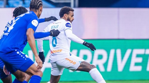 «Не видно у игроков «Зенита» хорошей спортивной наглости. Никто сегодня не скажет, что «сине-бело-голубые» показывают чемпионскую игру…»