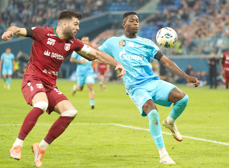 «Зенит» стал медленной командой. Прямо по Газзаеву: на поле вышли академики с тросточками…