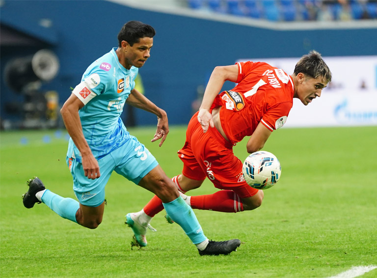 «Оба 11-метровых считаю неоднозначными…» Тарханов - о матче «Зенит» - «Спартак»